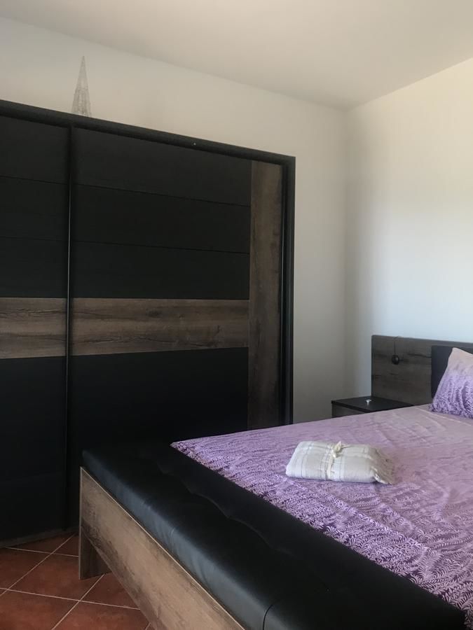 Гостевой дом Apartmani Kristina Херцег-Нови-15