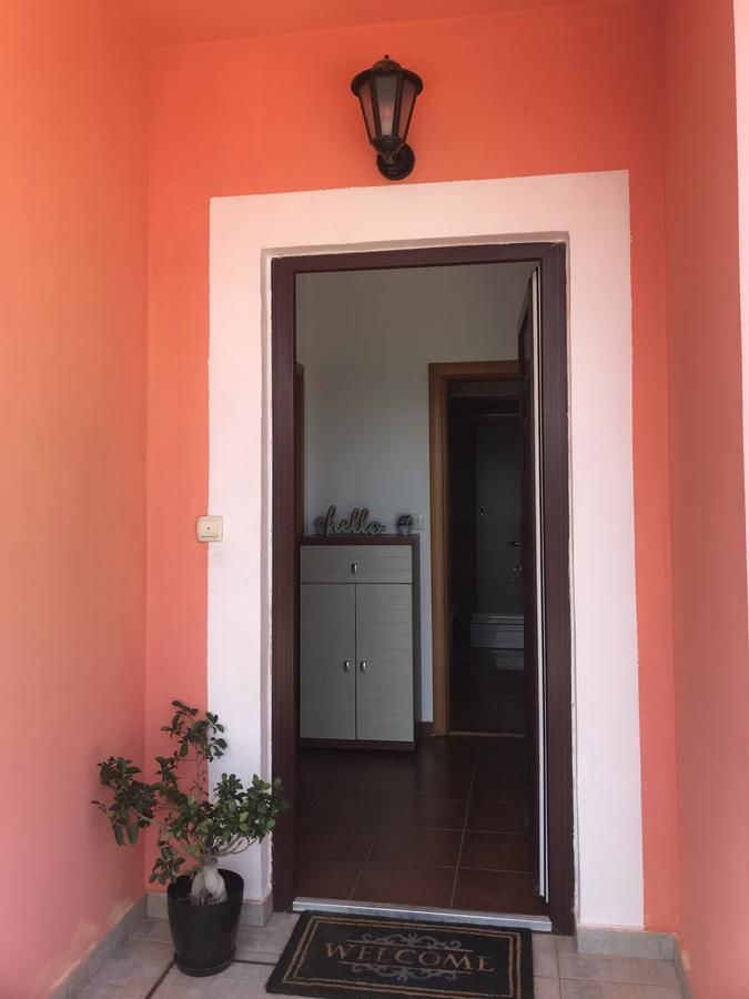 Гостевой дом Apartmani Kristina Херцег-Нови-9