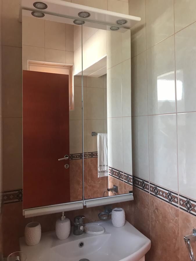 Гостевой дом Apartmani Kristina Херцег-Нови-11