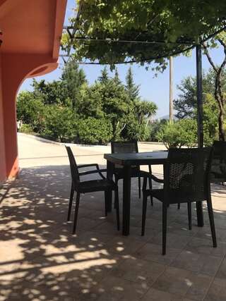 Гостевой дом Apartmani Kristina Херцег-Нови-2