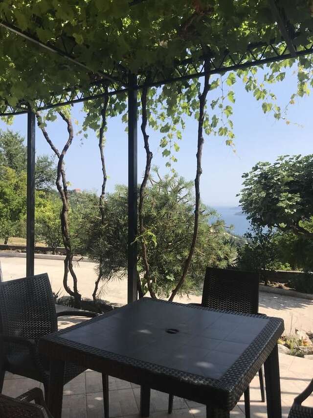 Гостевой дом Apartmani Kristina Херцег-Нови-13